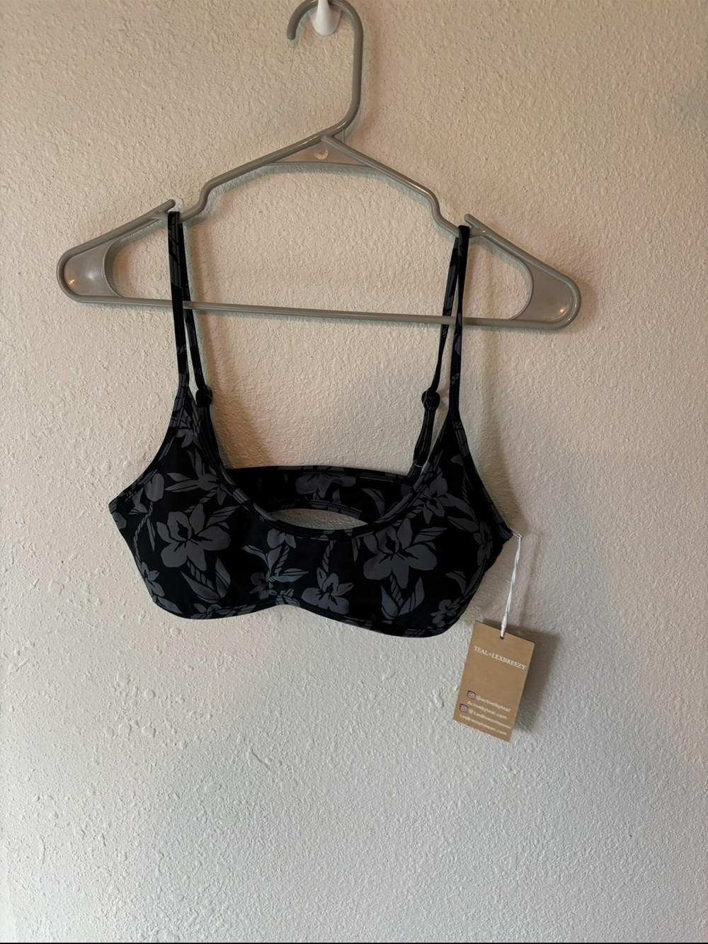 Active by teal x Lexbreezy sports bra